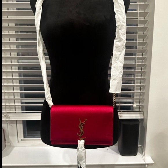 Yves Saint Laurent Pink Bag - Picture 8 of 15